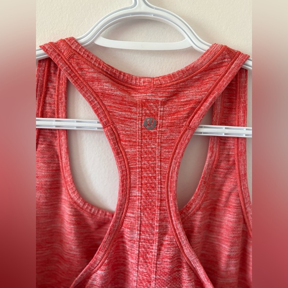 Lululemon Swiftly Tech Racerback Size 10 - Picture 4 of 6